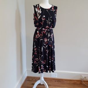 Floral dress size L